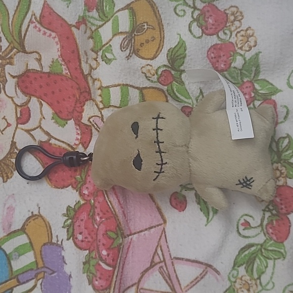 Disney Nightmare Before Christmas Oogie Boogie Clip - Picture 1 of 3